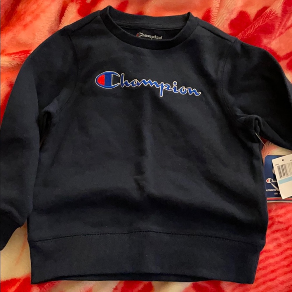 BNWT boys champion crew neck navy blue 5T